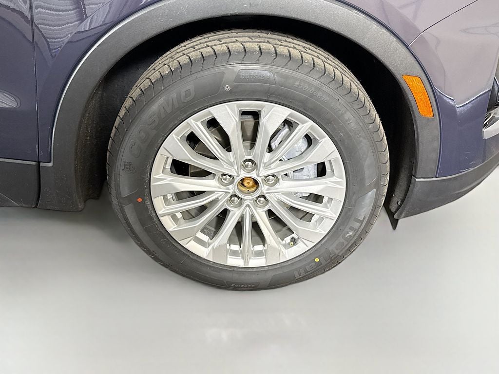 2024 Cadillac XT4 Luxury