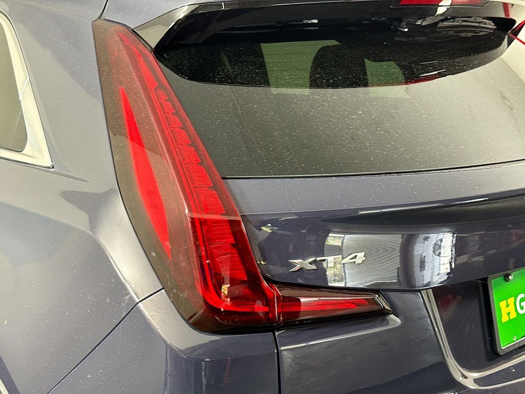 2024 Cadillac XT4 Luxury