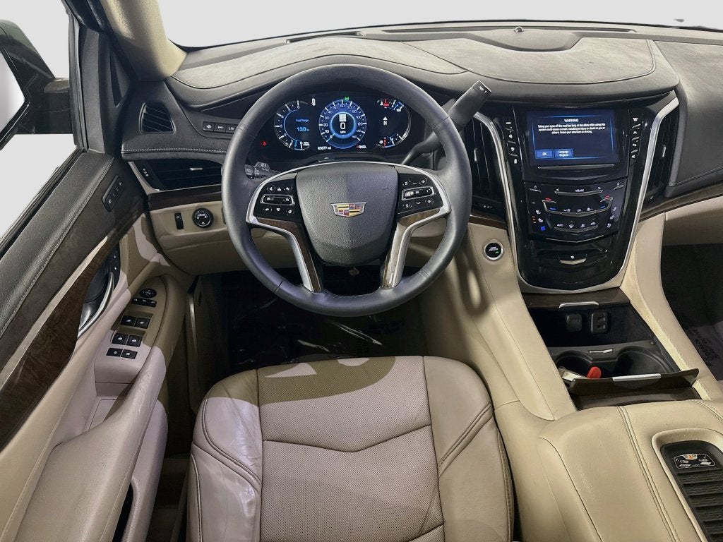 2018 Cadillac Escalade Luxury