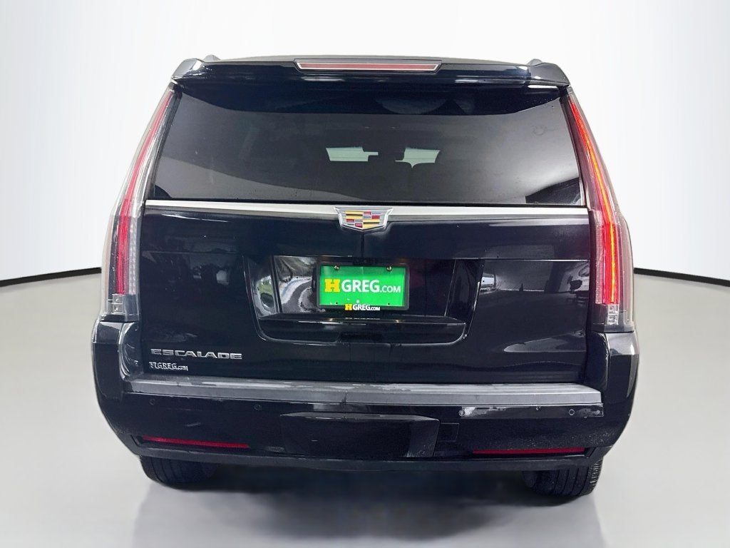 2018 Cadillac Escalade Luxury