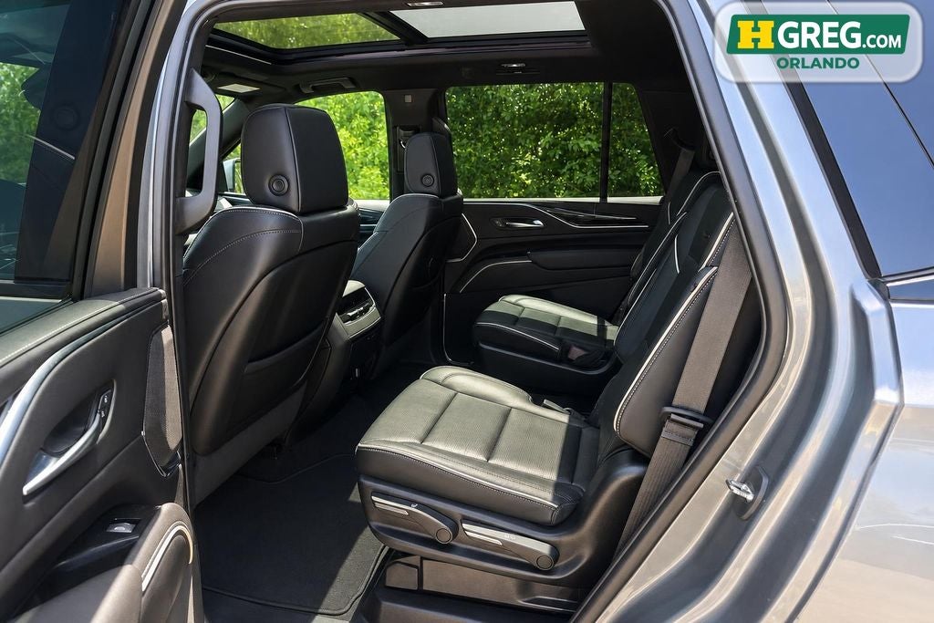 2022 Cadillac Escalade Sport
