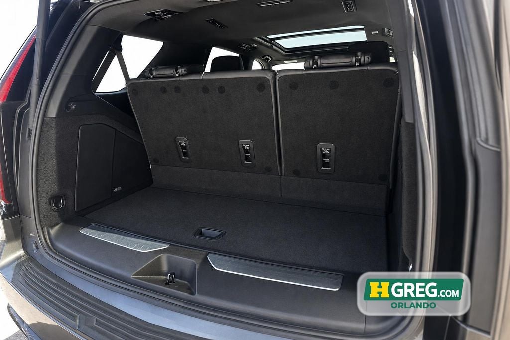 2022 Cadillac Escalade Sport
