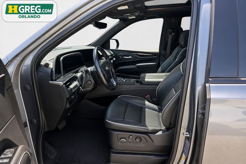 2022 Cadillac Escalade Sport