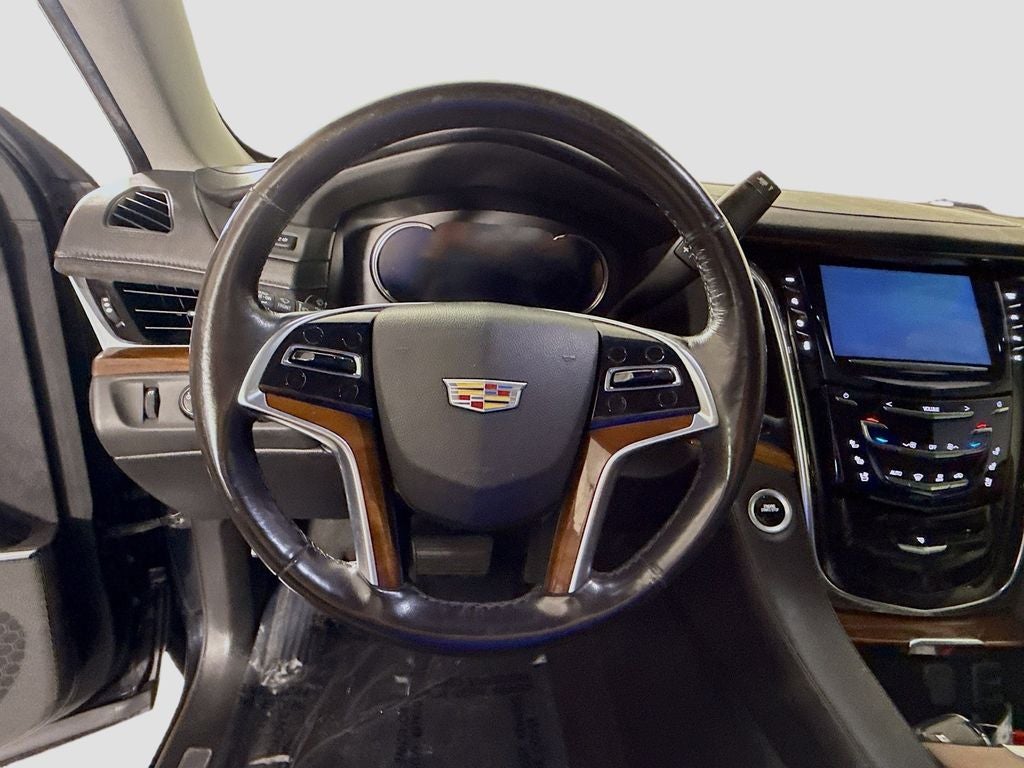 2018 Cadillac Escalade Luxury