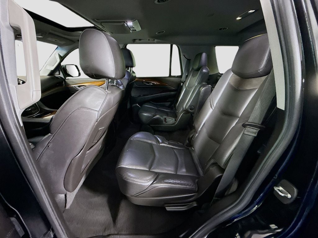 2018 Cadillac Escalade Luxury