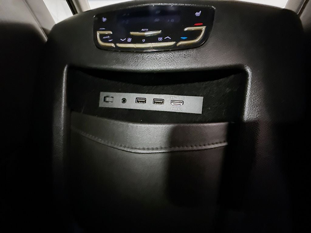 2018 Cadillac Escalade Luxury