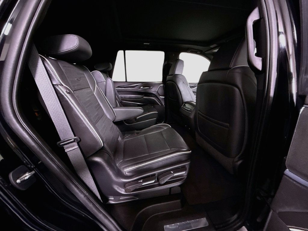 2022 Cadillac Escalade Sport