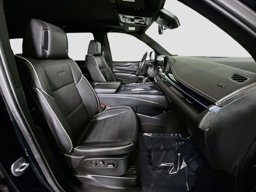2022 Cadillac Escalade Sport