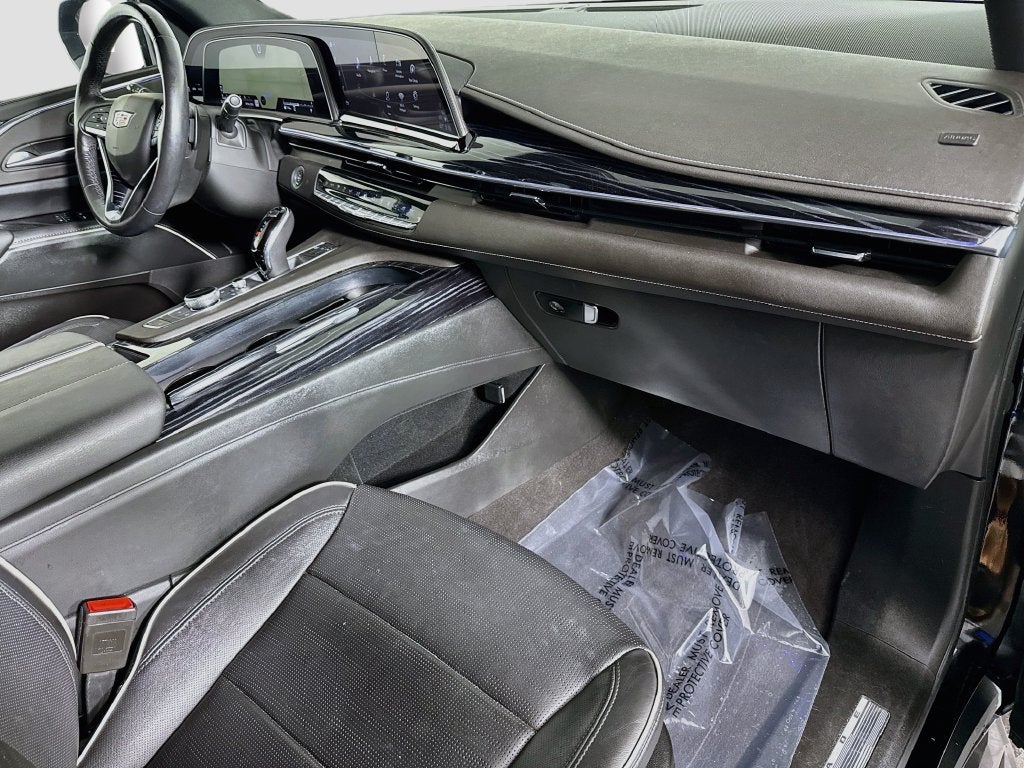 2022 Cadillac Escalade Sport