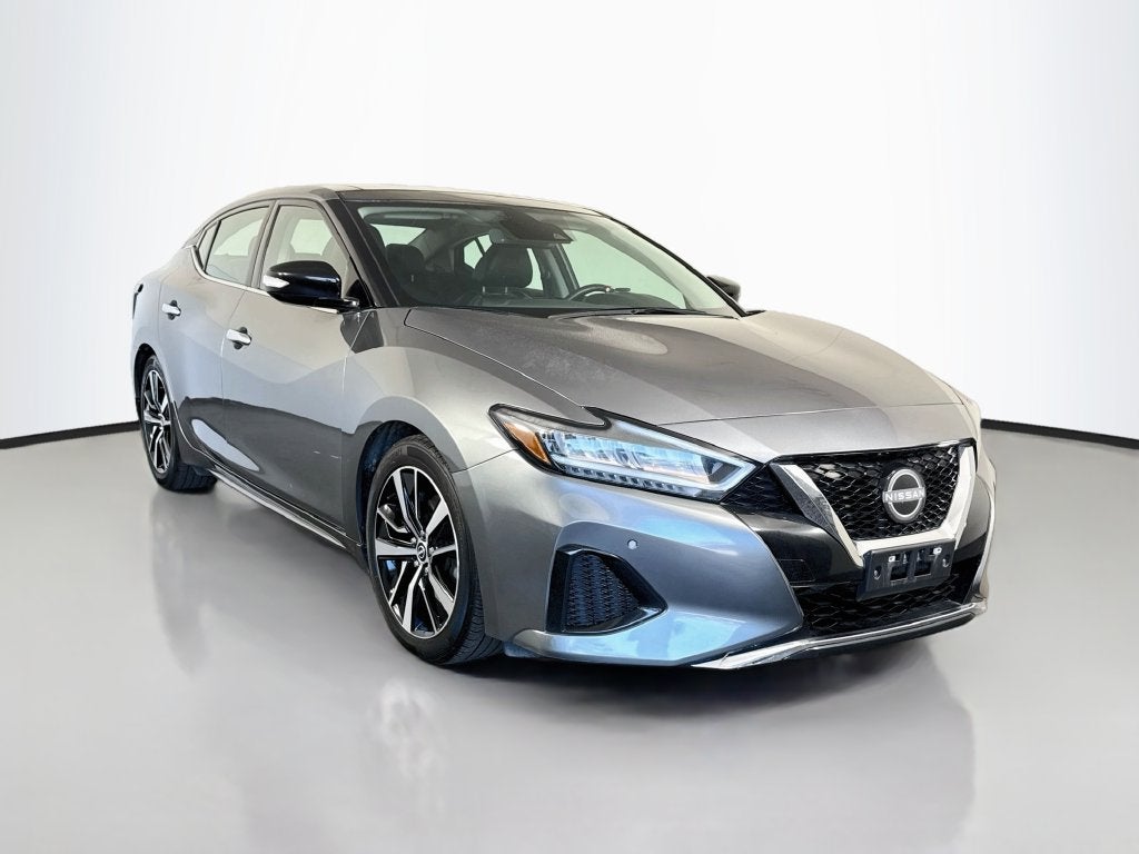 2023 Nissan Maxima Base