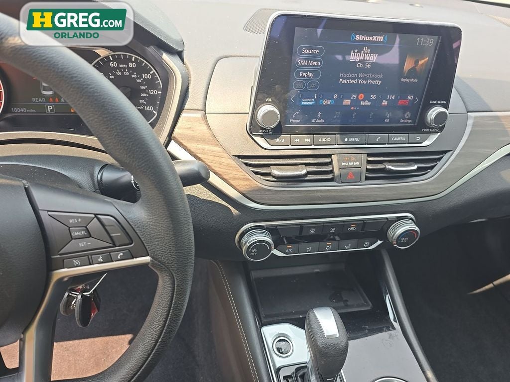 2023 Nissan Altima 2.5 SV
