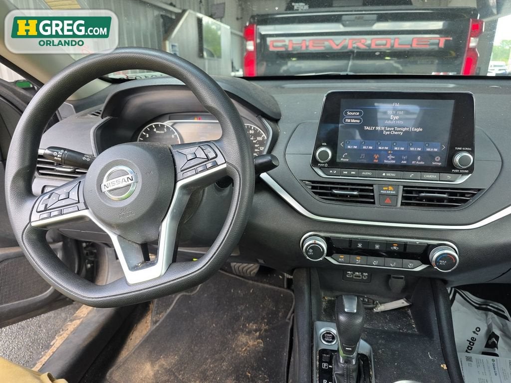 2022 Nissan Altima 2.5 SV