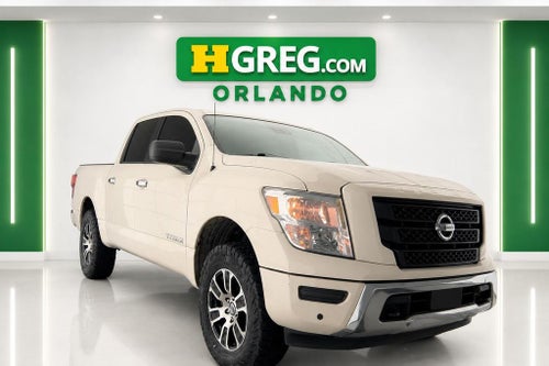 2021 Nissan Titan SV