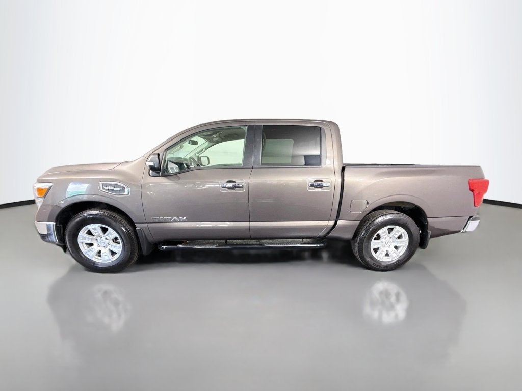 2017 Nissan Titan SV