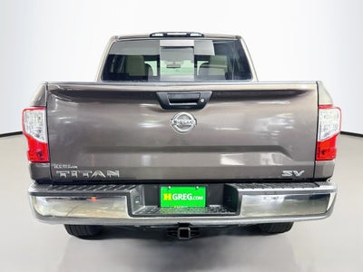 2017 Nissan Titan SV