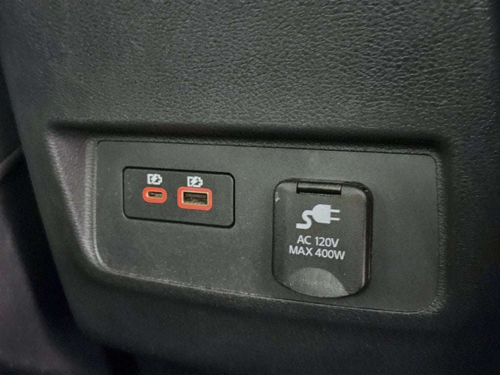 2023 Nissan Frontier SV