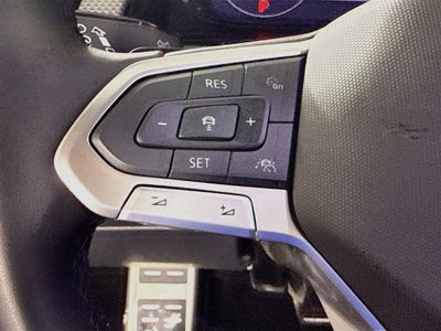 2025 Volkswagen Atlas Cross Sport 2.0T SEL Premium R-Line