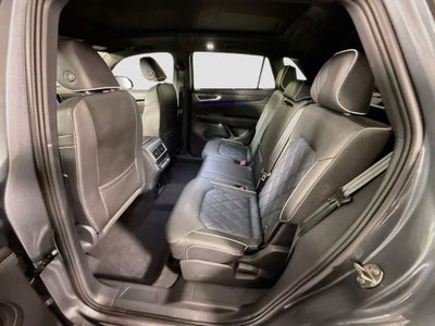 2025 Volkswagen Atlas Cross Sport 2.0T SEL Premium R-Line