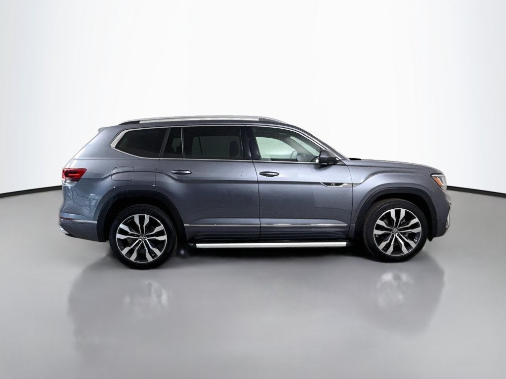 2022 Volkswagen Atlas 3.6L V6 SEL Premium R-Line
