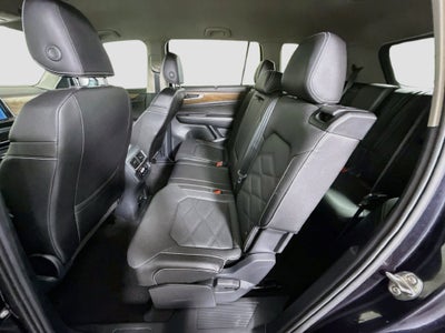 2026 Volkswagen Atlas SE w/Technology