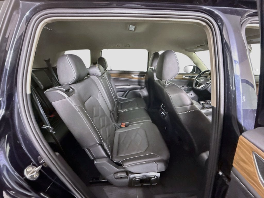 2026 Volkswagen Atlas SE w/Technology