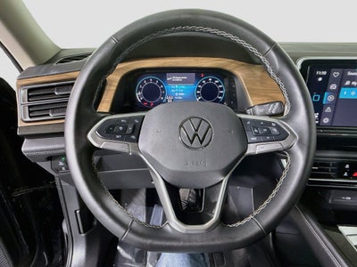 2026 Volkswagen Atlas SE w/Technology