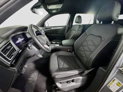 2026 Volkswagen Atlas Cross Sport SE w/Technology