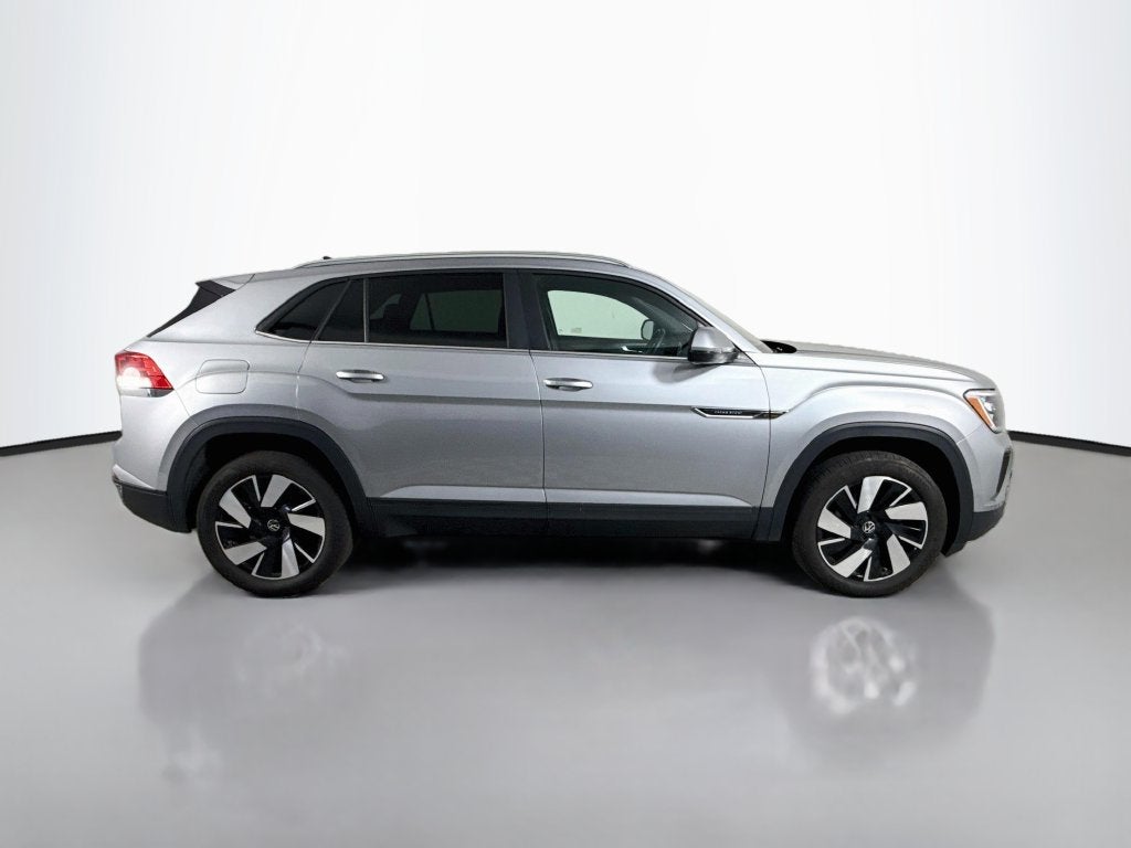 2026 Volkswagen Atlas Cross Sport SE w/Technology