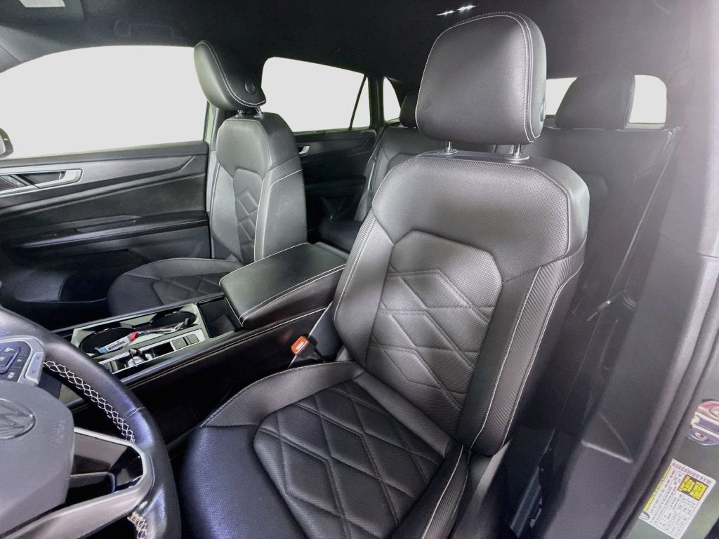 2026 Volkswagen Atlas Cross Sport SE w/Technology