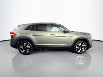 2026 Volkswagen Atlas Cross Sport SE w/Technology