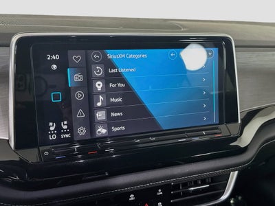 2026 Volkswagen Atlas Cross Sport SE w/Technology