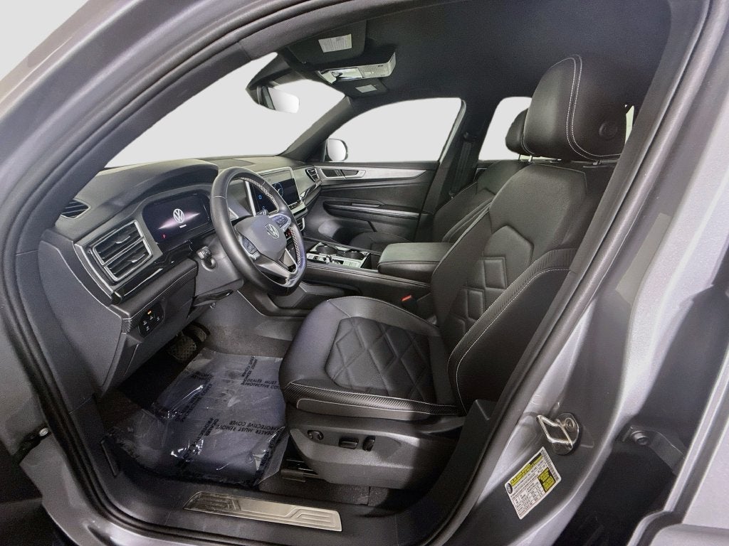 2026 Volkswagen Atlas Cross Sport SE w/Technology