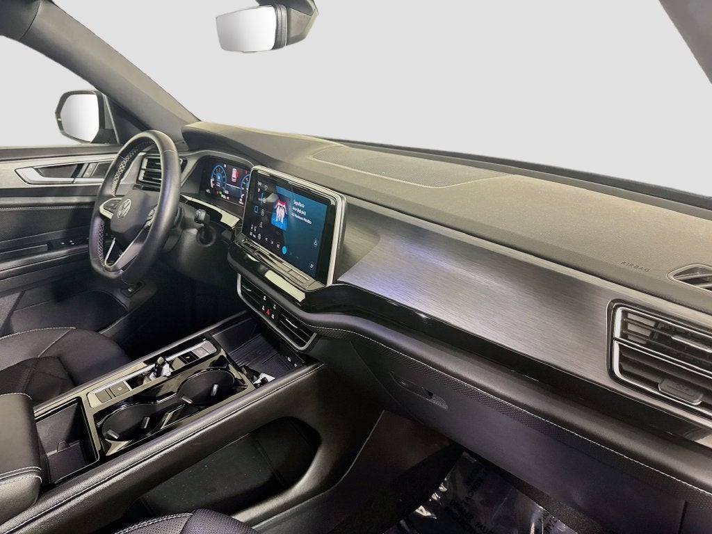 2026 Volkswagen Atlas Cross Sport SE w/Technology