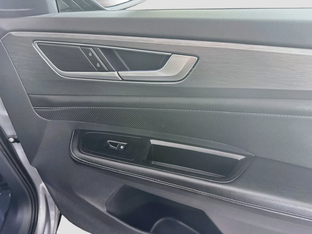 2026 Volkswagen Atlas Cross Sport SE w/Technology