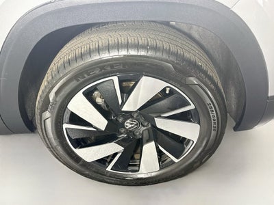2026 Volkswagen Atlas Cross Sport SE w/Technology