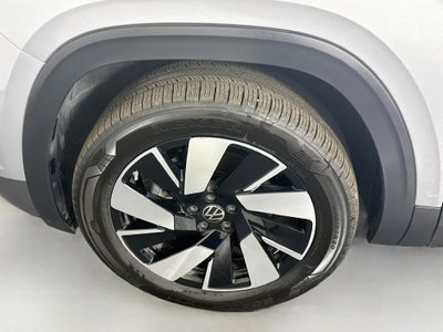 2026 Volkswagen Atlas Cross Sport SE w/Technology