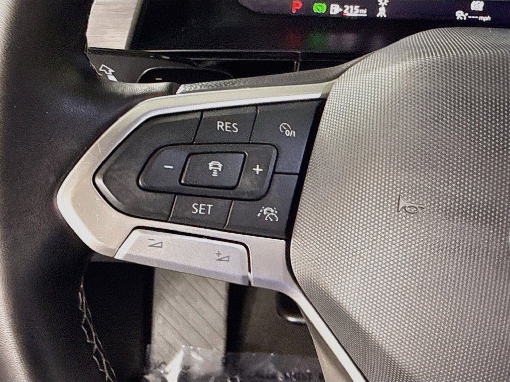 2026 Volkswagen Atlas Cross Sport SE w/Technology