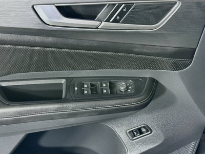 2026 Volkswagen Atlas Cross Sport SE w/Technology