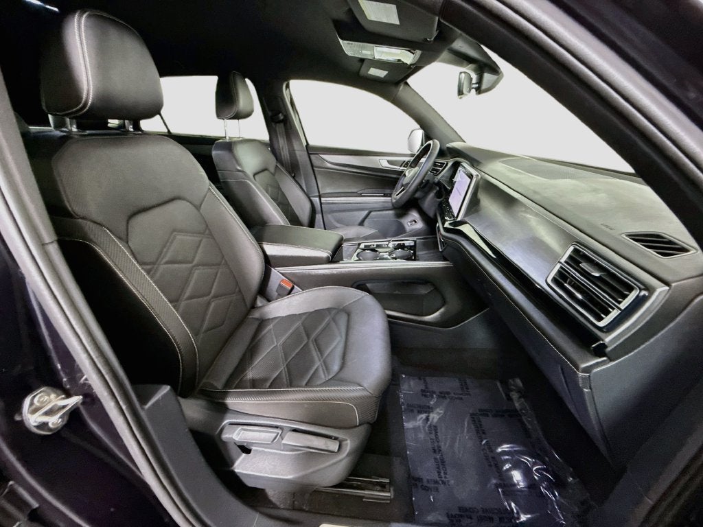 2026 Volkswagen Atlas Cross Sport SE w/Technology