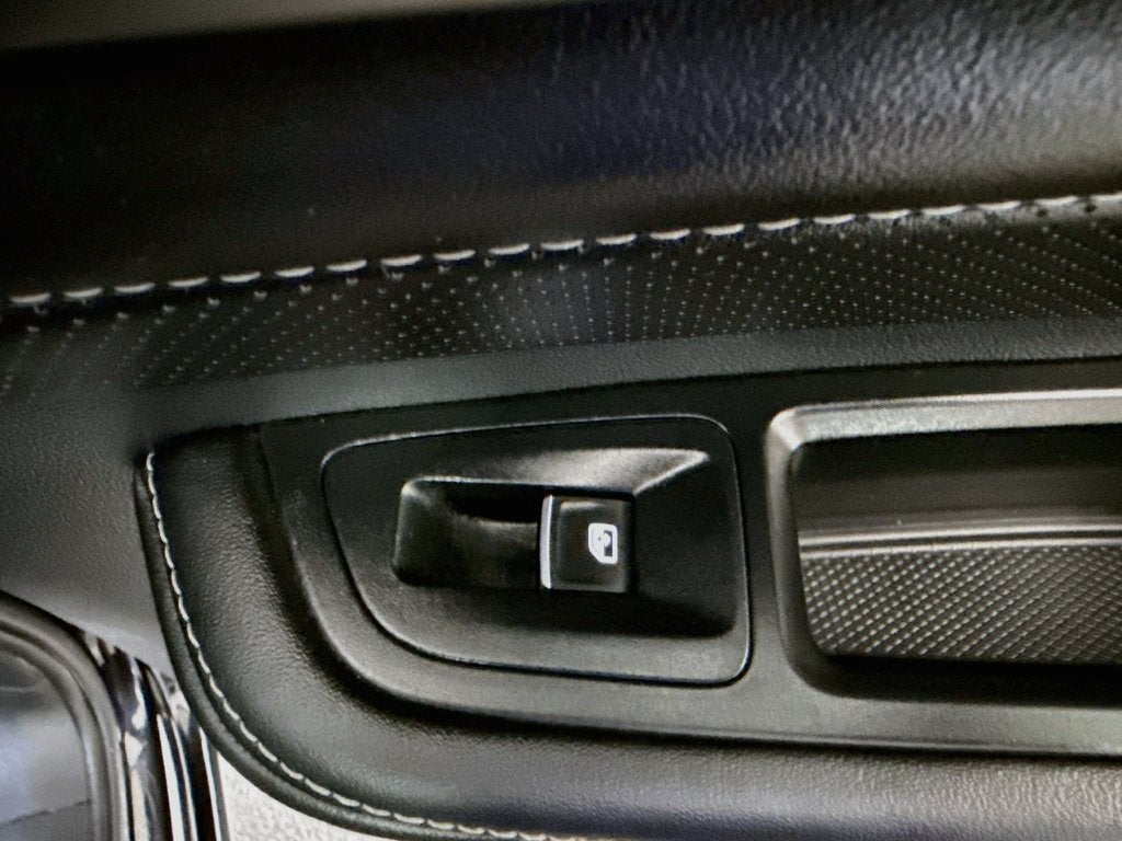 2026 Volkswagen Atlas Cross Sport SE w/Technology