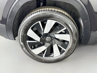 2026 Volkswagen Atlas Cross Sport SE w/Technology