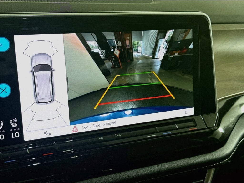 2026 Volkswagen Atlas SE w/Technology