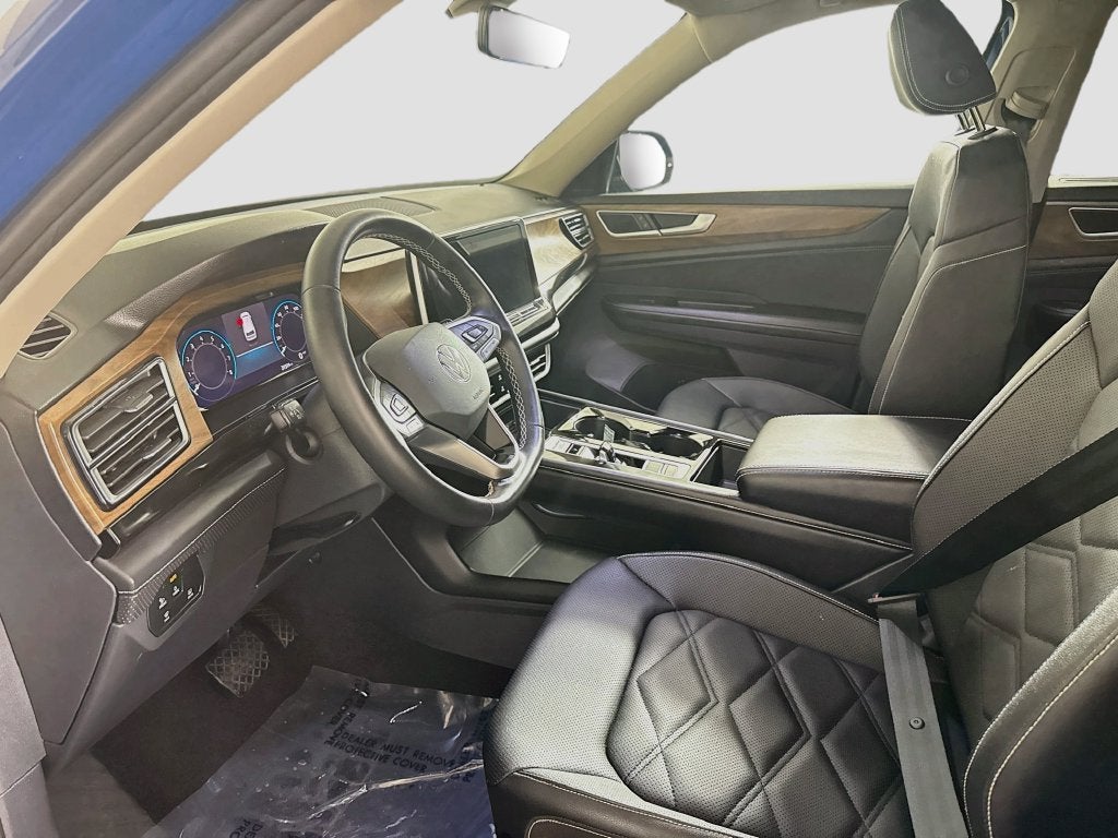 2026 Volkswagen Atlas SE w/Technology