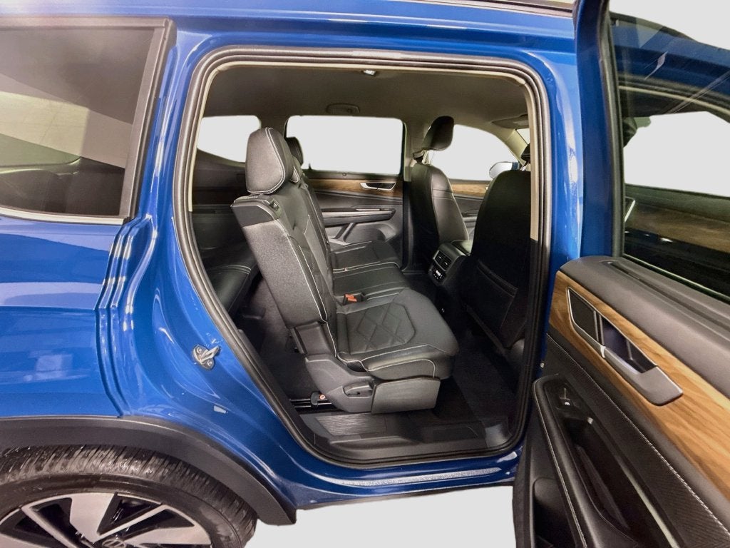 2026 Volkswagen Atlas SE w/Technology