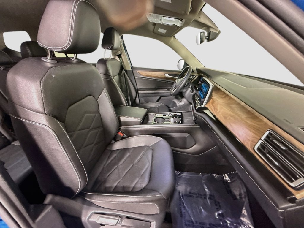 2026 Volkswagen Atlas SE w/Technology