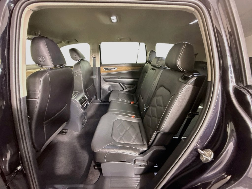 2026 Volkswagen Atlas SE w/Technology