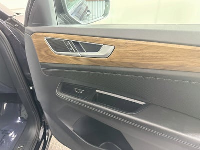 2026 Volkswagen Atlas SE w/Technology