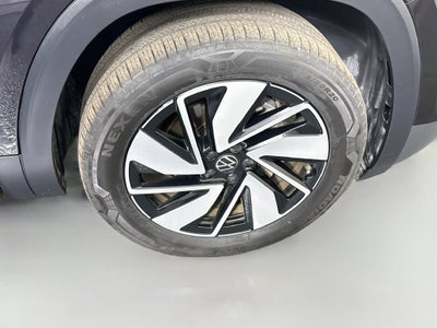 2026 Volkswagen Atlas SE w/Technology