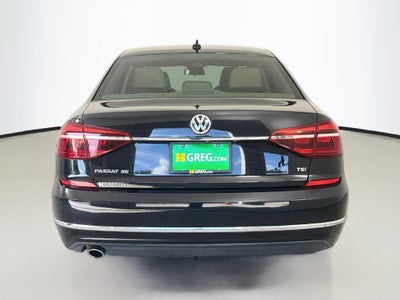 2018 Volkswagen Passat 2.0T SE