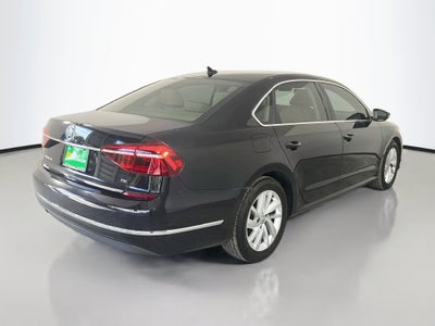 2018 Volkswagen Passat 2.0T SE